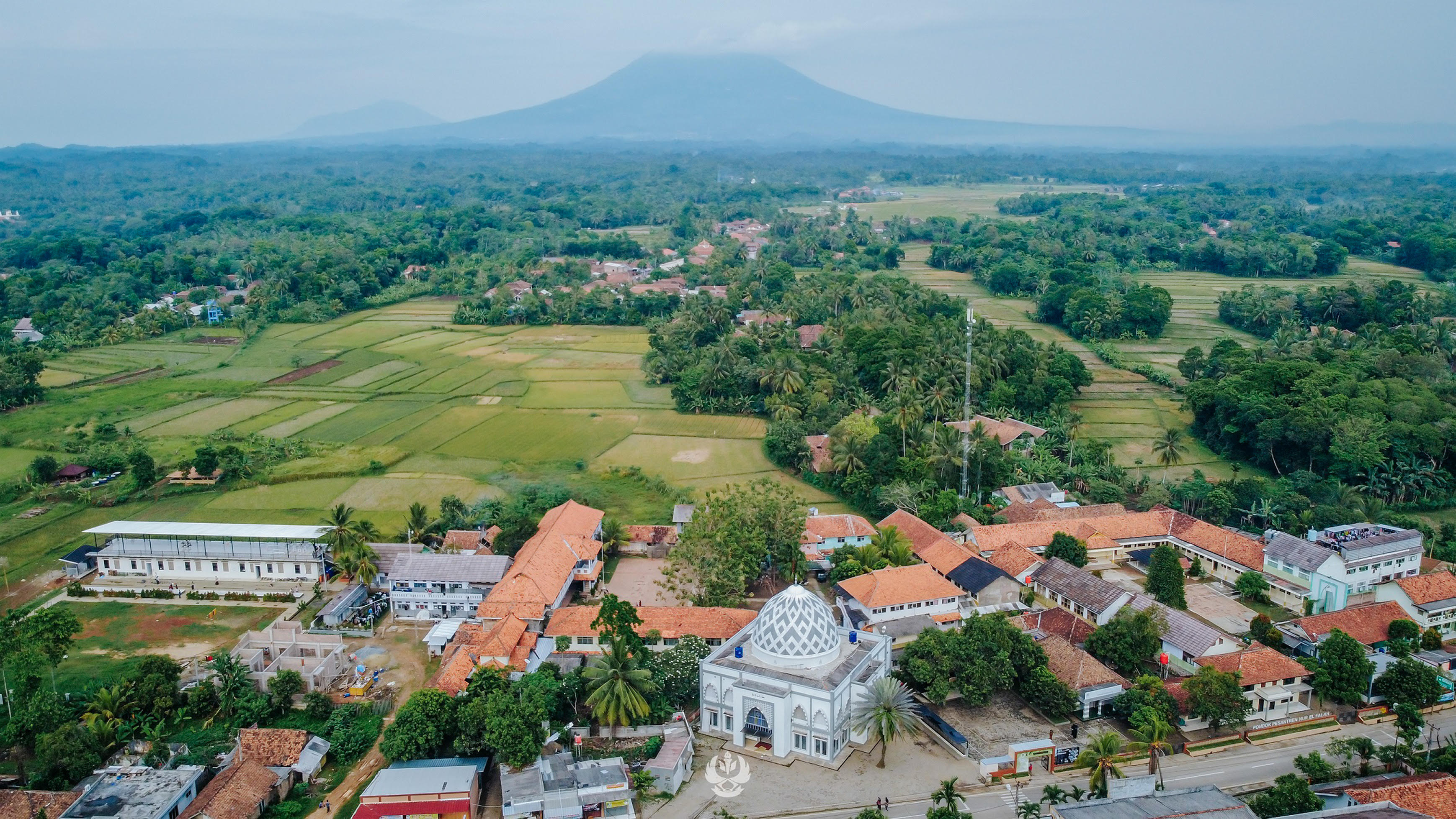 Pendiri Pondok Pesantren Nur El Falah
